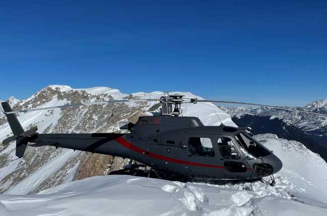 Switchback Helicopters aircraft in Alberta charter service